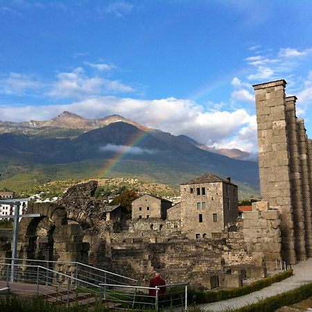 Maison Bibian Appartement Aosta Buitenkant foto